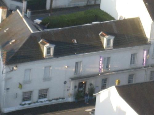 Hotel La Tete Noire Montrichard Exteriér fotografie